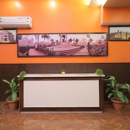Hotel Vivek Continental Gwalior Buitenkant foto